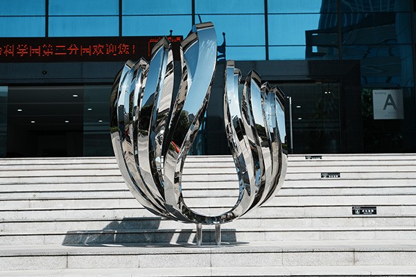 Contemporary Polished Stainless Steel Abstract Sculpture for Outdoor Spaces